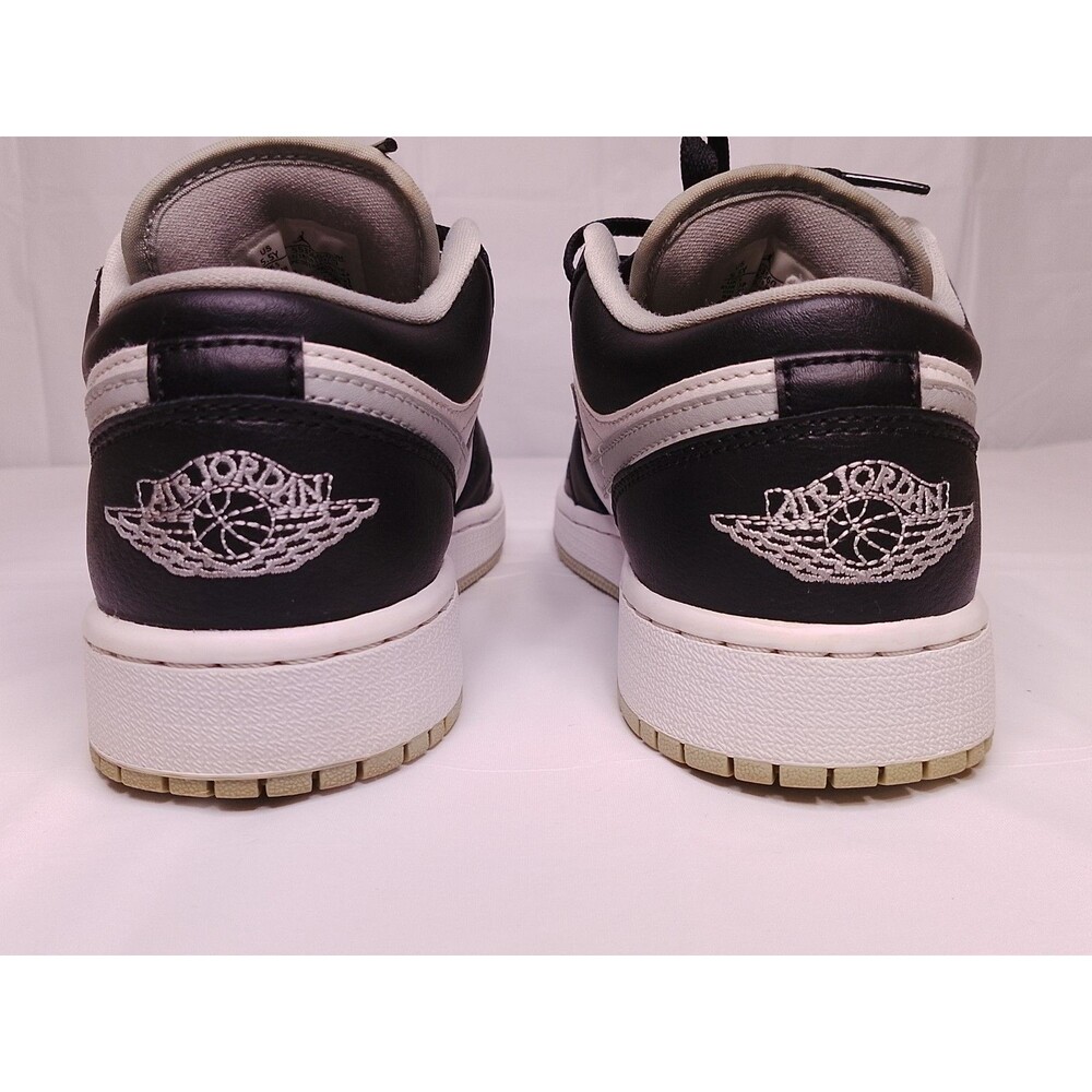 Nike Air Jordan 1 Low - Picture 3 of 13
